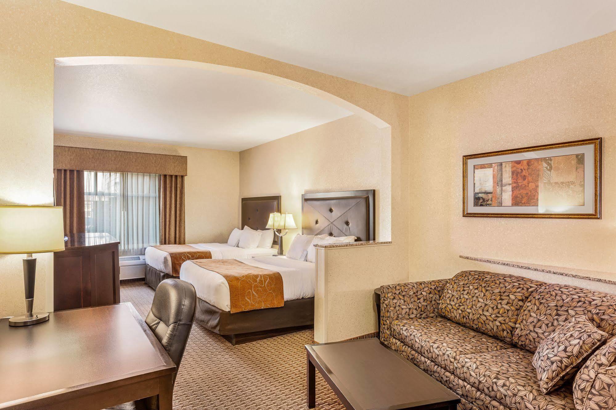 Comfort Suites Moses Lake Exterior foto